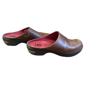 CROCS Brown and Red Mules‎ with Streamlined clog Design